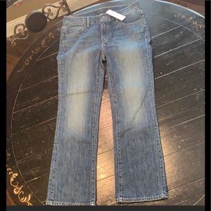 NWT Ann Taylor Flare Cropped Jeans Size 2